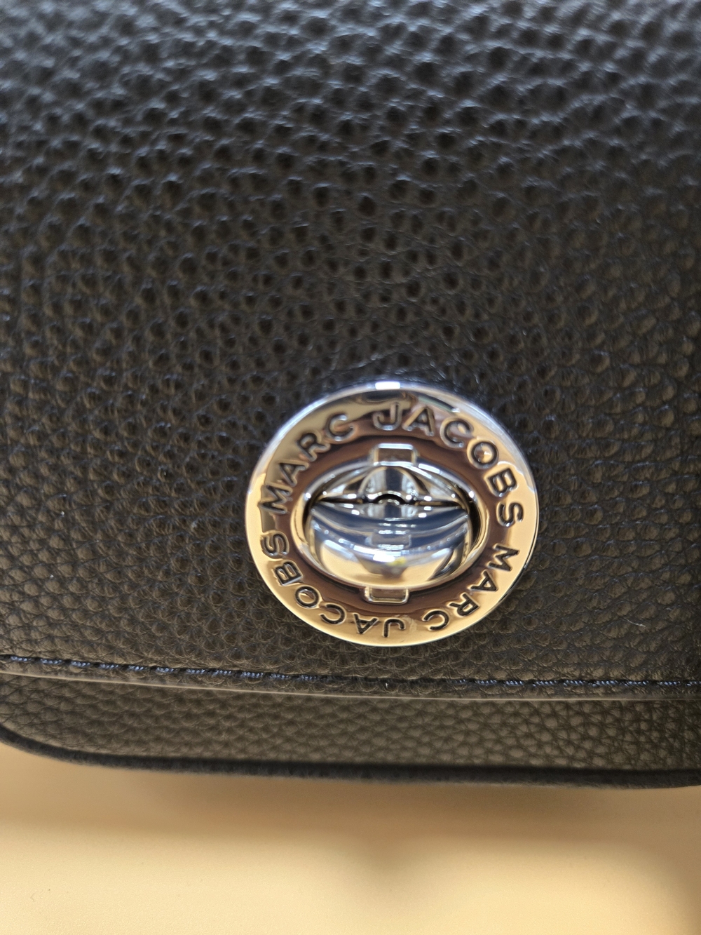 Marc Jacobs Black Leather Crossbody Bag with Branded Strap - Picture 2 of 6